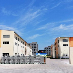 勇于在危機(jī)中育新機(jī)，在變局中開(kāi)新局