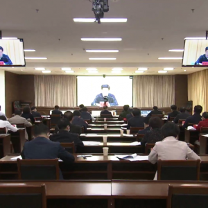 孫正東主持召開市委常委會（擴大）會議 迅速掀起學習宣傳貫徹熱潮 推動黨的二十大精神在阜陽落地生根 開花結果
